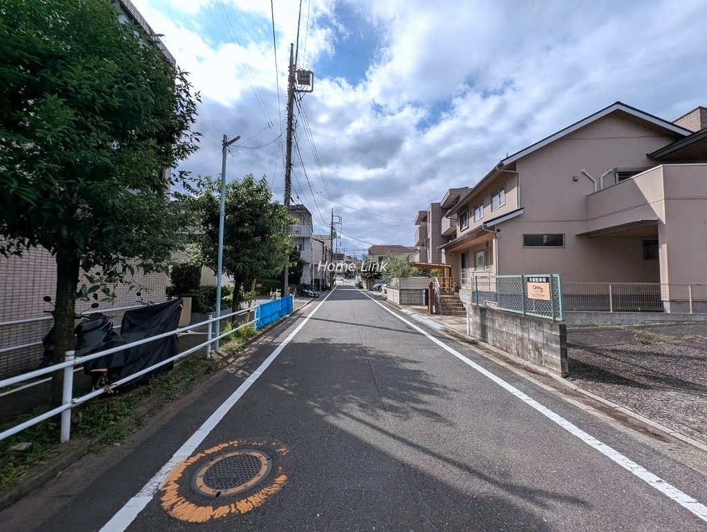 東建ニューハイツ赤塚公園　北側 前面道路